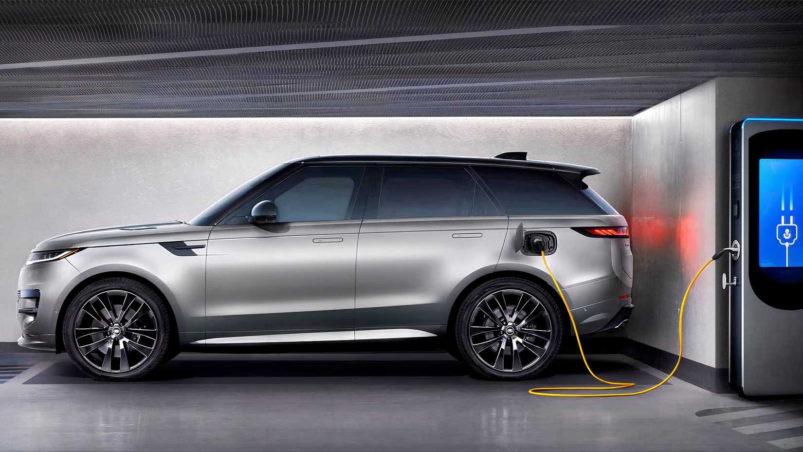 2025 Land Rover Ranger Rover Sport PHEV em carga