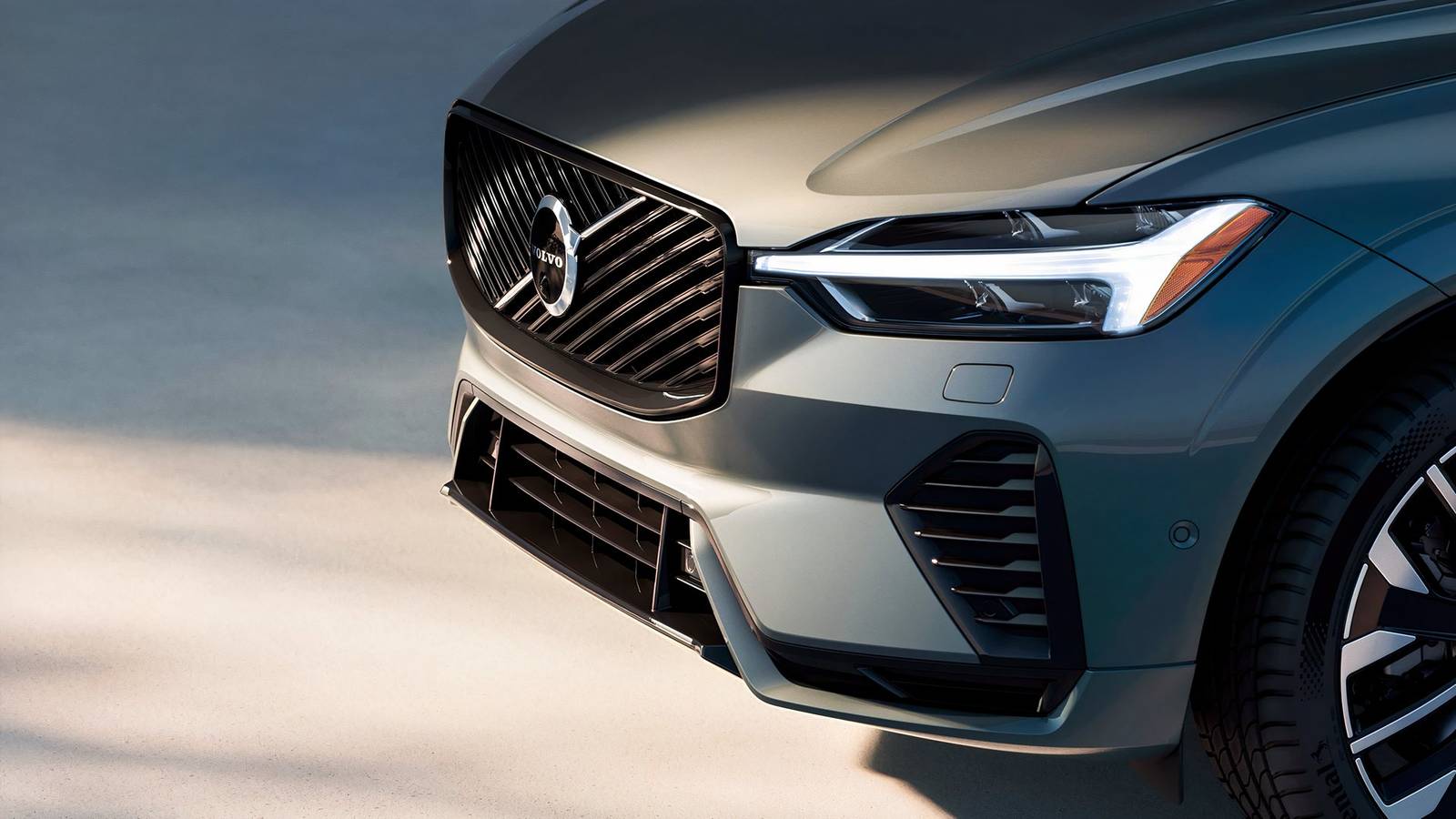 The Hybrid SUV That’s Better Value Than Its German Rivals