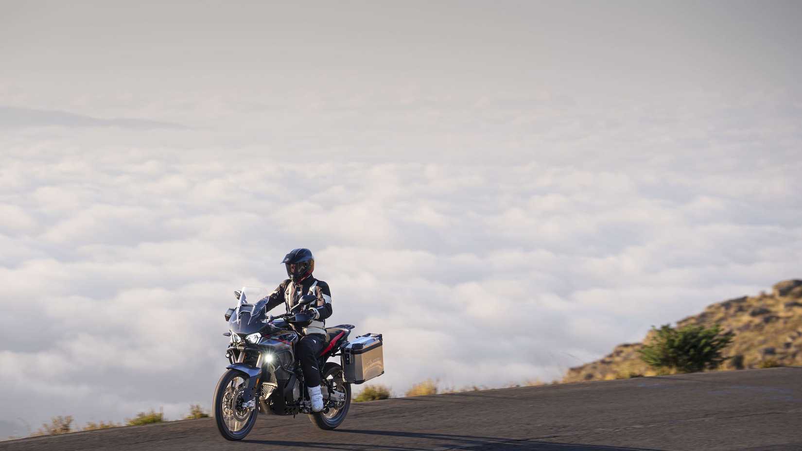 MV Agusta ENDURO VELOCE