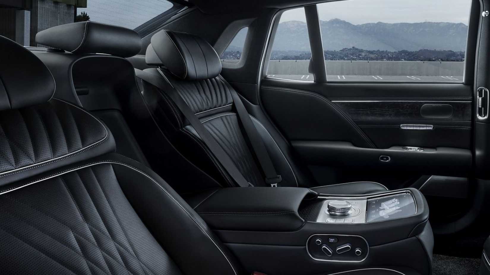 2026 Genesis G90 interior second row