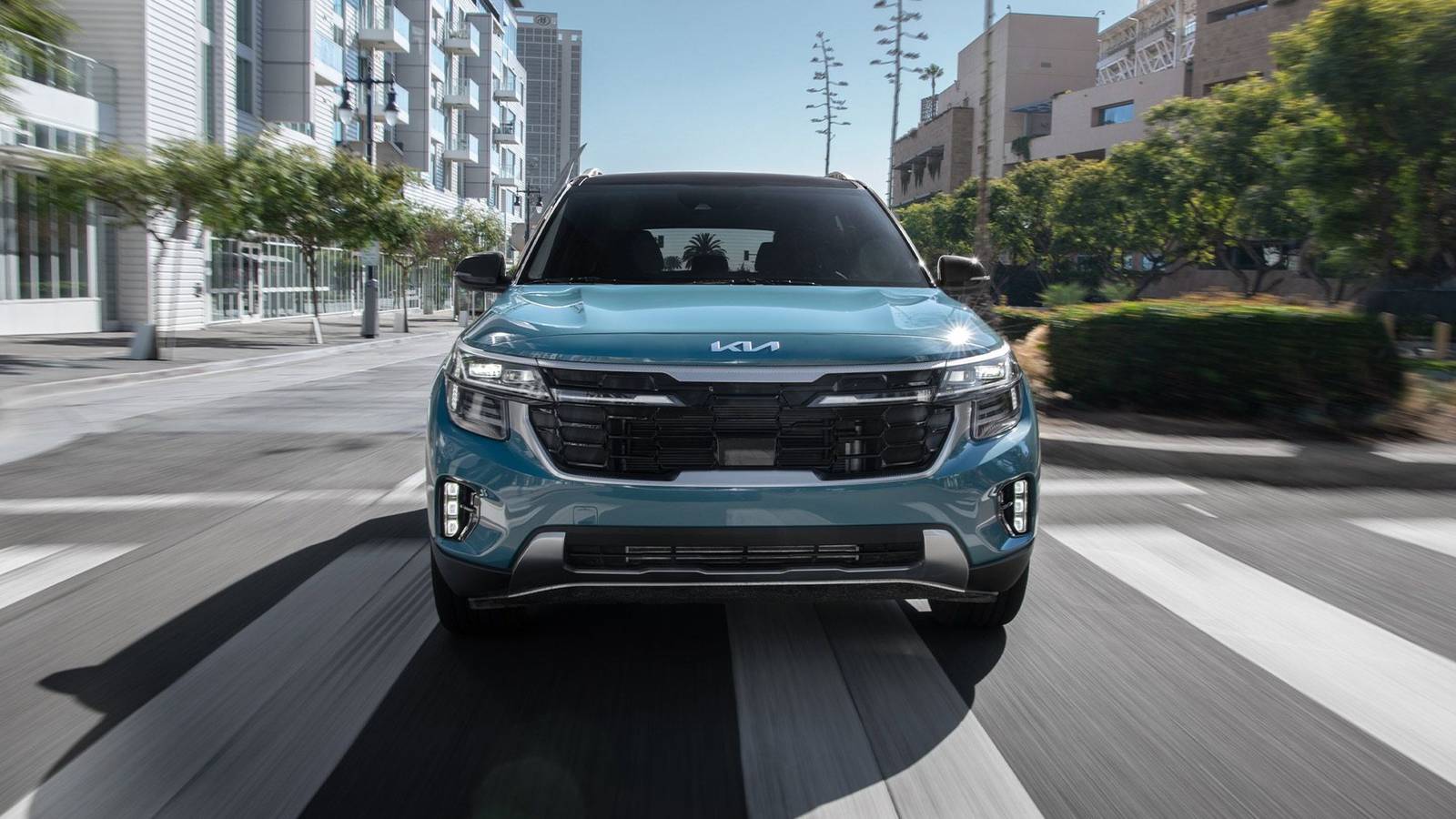 Most Affordable SUVs That Achieve Over 30 MPG On The Highway