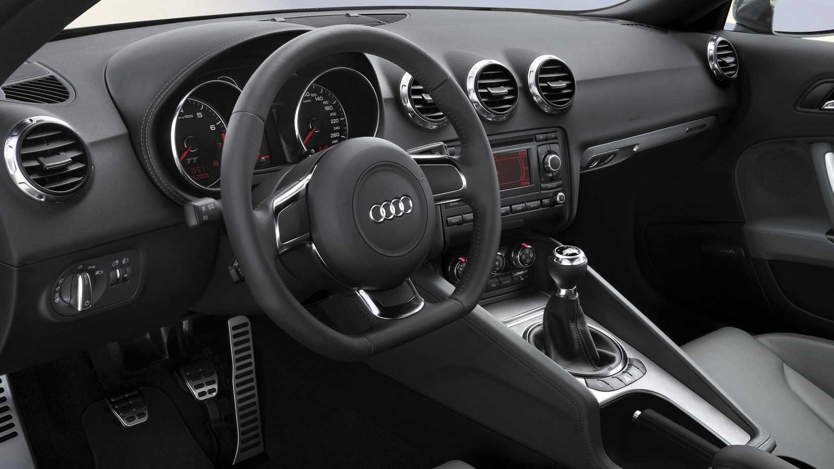 2012 Audi TT Coupe interior view
