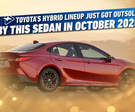 A linha híbrida da Toyota acabou de ser vendida por este sedan em outubro de 2025