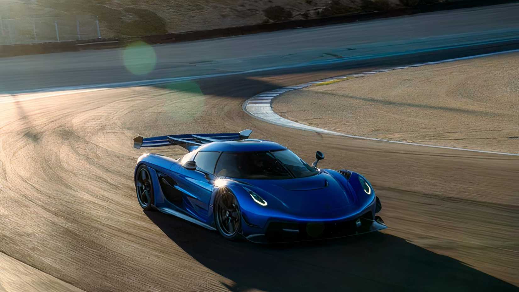 Koenigsegg Jesko Attack