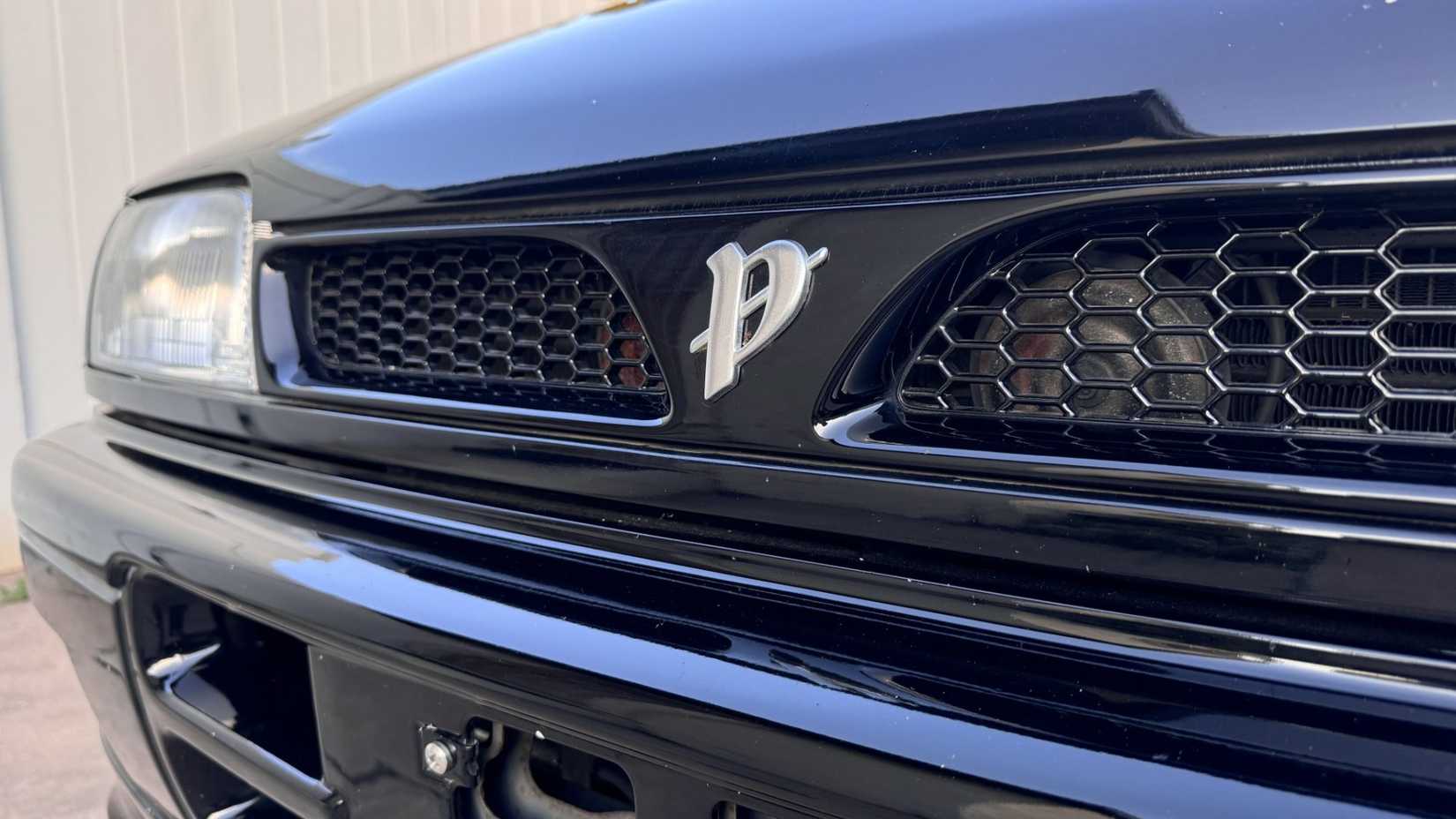 1991 Nissan Pulsar GTI-R front grille close-up