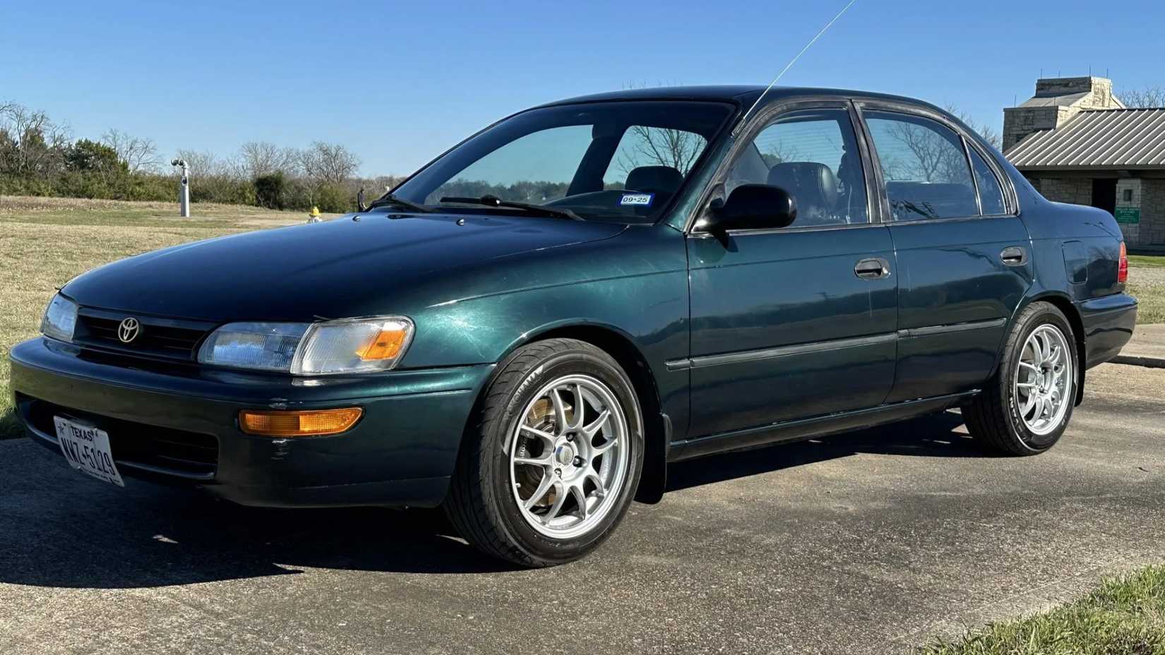 1995_toyota_corolla_IMG_1266-97933-scaled