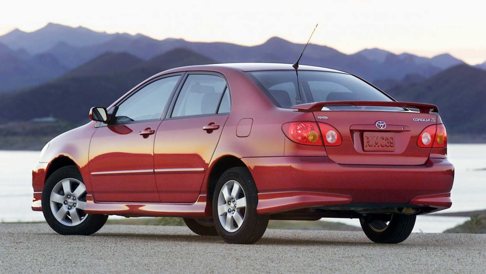 1998001_2003_Corolla_S-7-1500x900