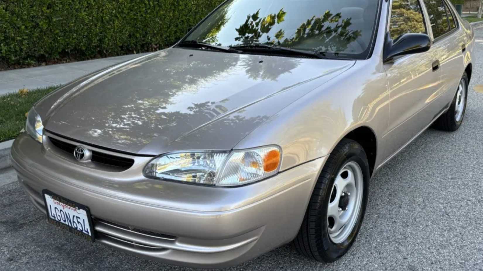 1999_toyota_corolla_img_3943-30092