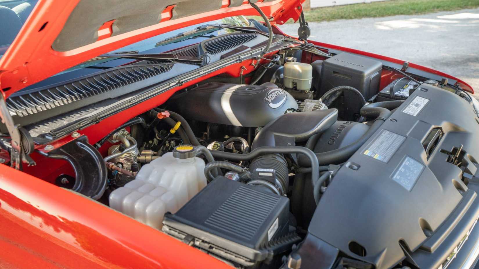 2001 Chevrolet Silverado 1500 Vortec engine