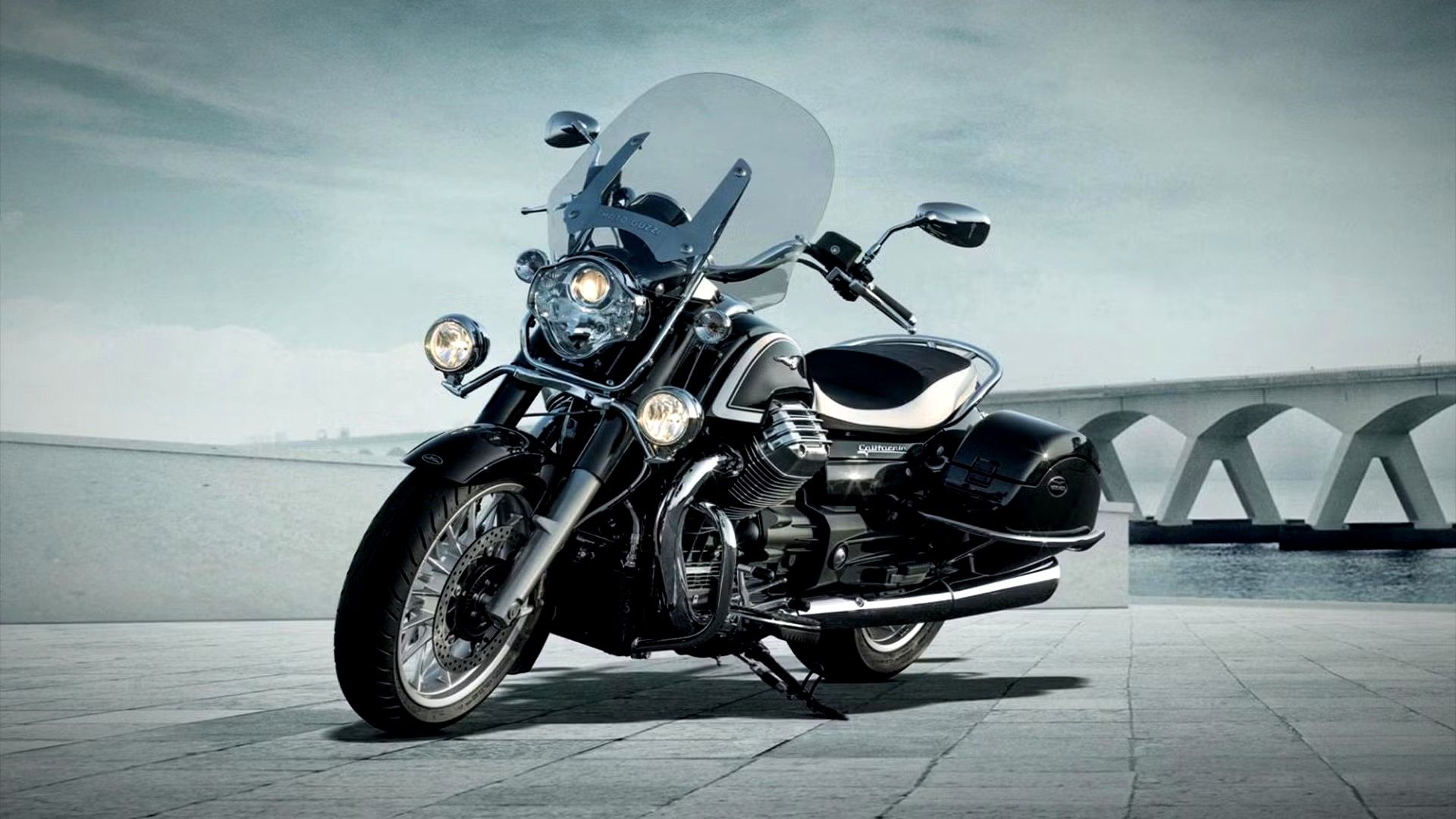 2015 Moto Guzzi California 1400 Touring Full