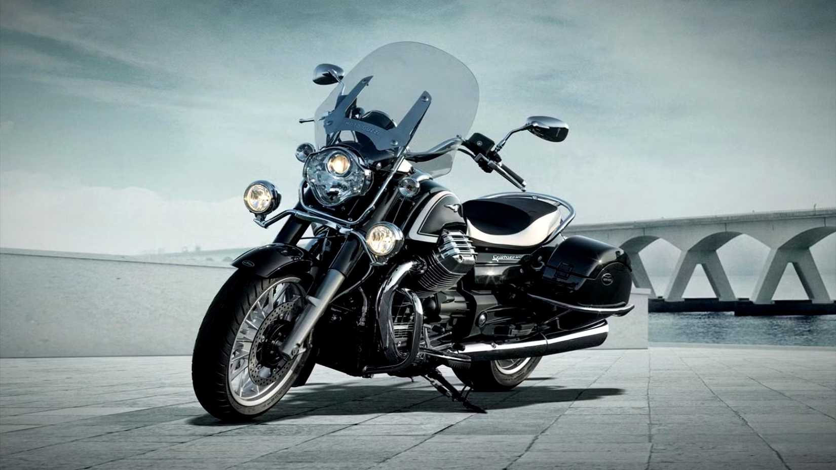 2015 Moto Guzzi California 1400 Touring Completo