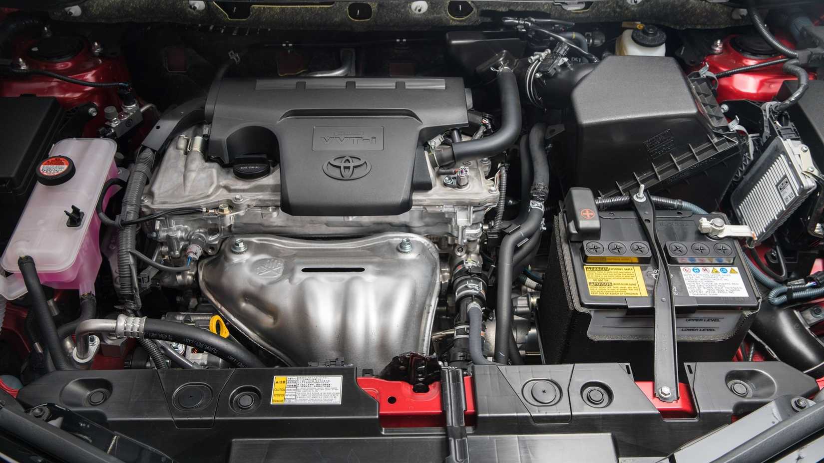 2017 Toyota RAV4 Hybrid engine
