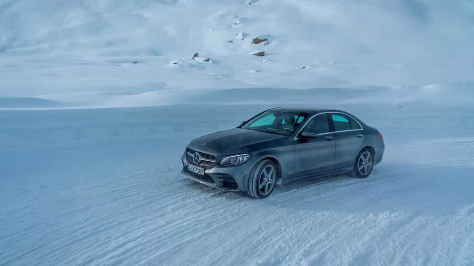 2019 Mercedes-Benz C-Class 2