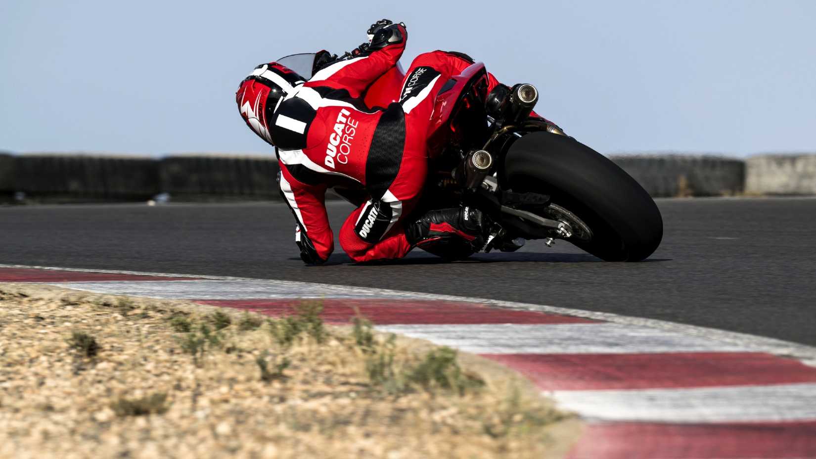 2025 Ducati Panigale V2 cotovelo para baixo traseiro