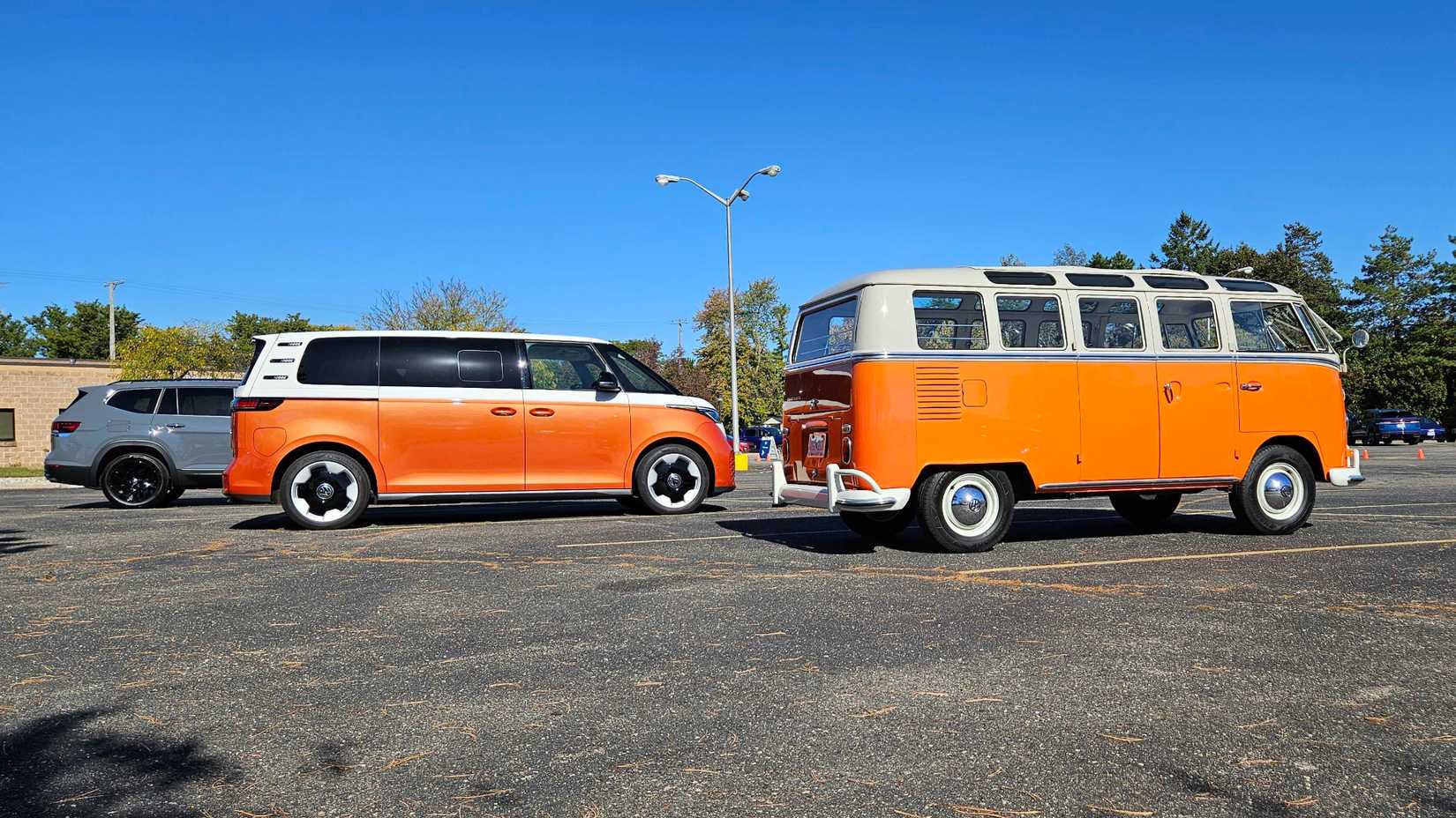 2025-vw-id-buzz-aned-microbus