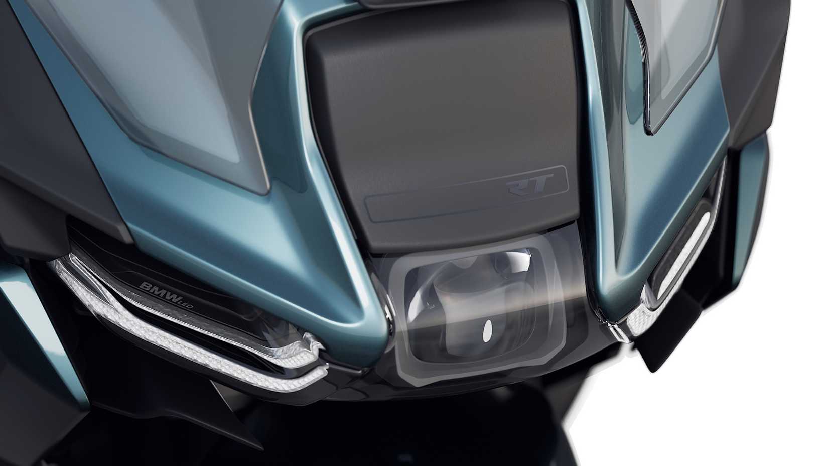 2026 BMW R 1300 RT front fairing close-up detail