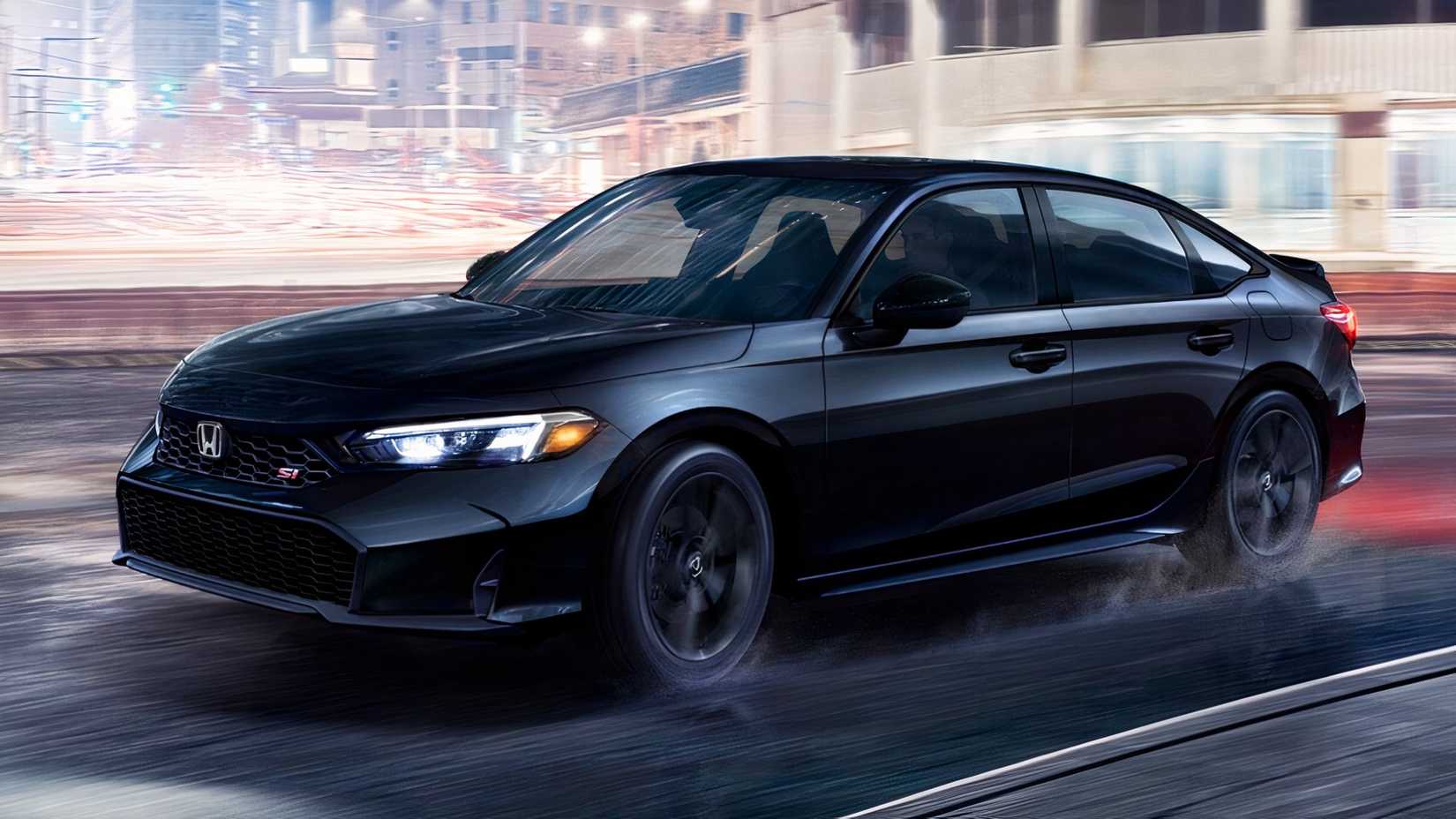 2026 Honda Civic Si driving in the wet