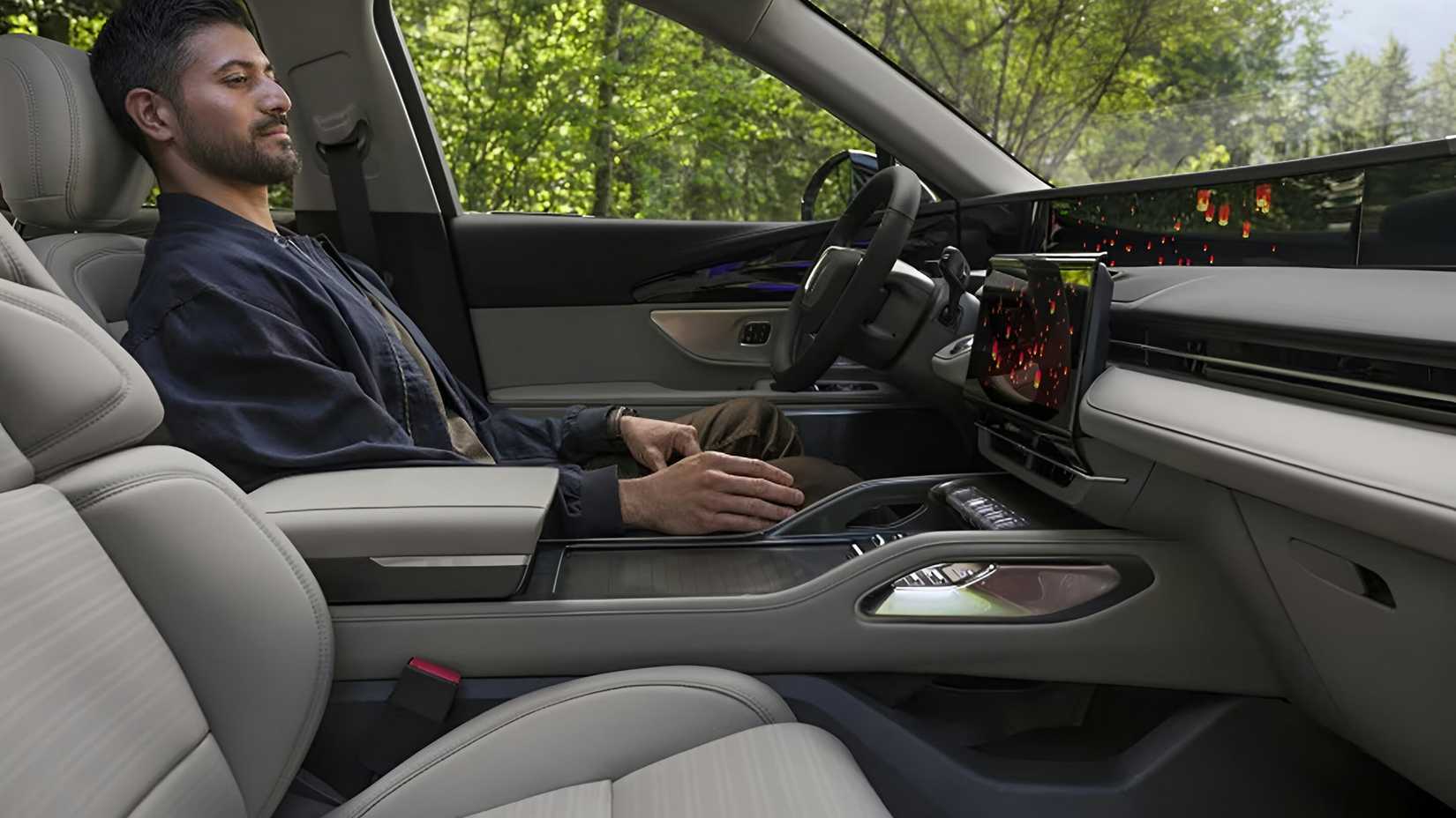 2026 Lincoln Nautilus interior
