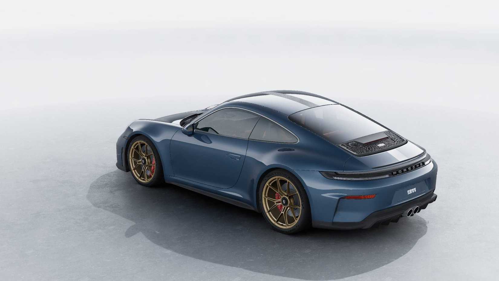 Rear 3/4 view of a 2026 Porsche 911 GT3 Touring