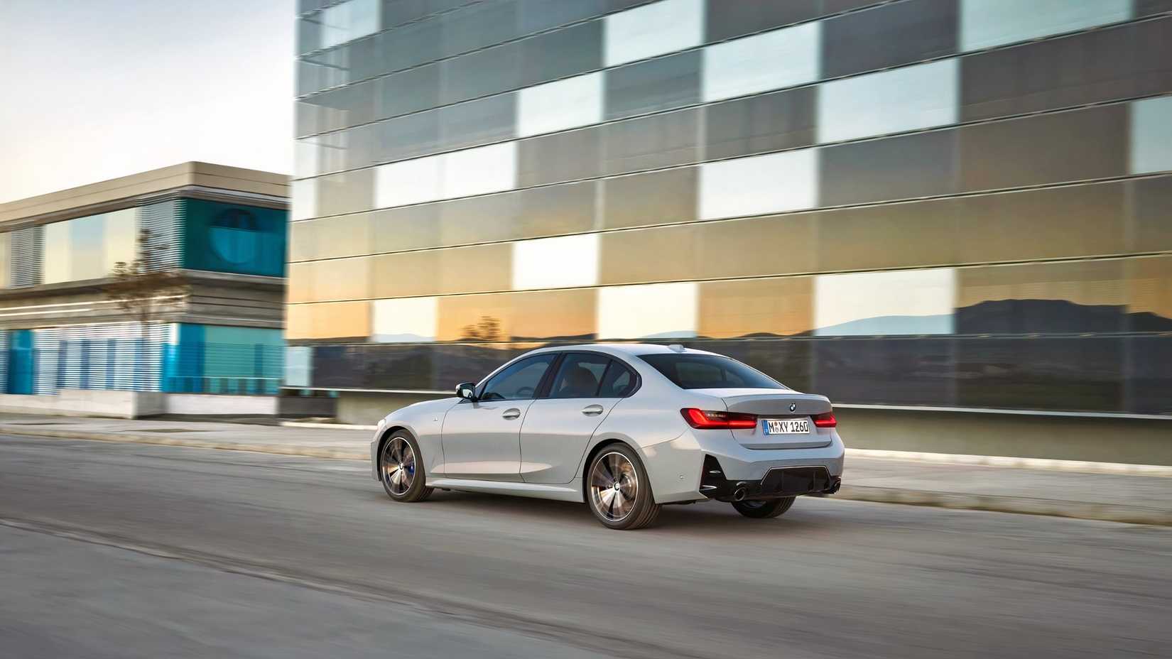 BMW 3 Series rear 3/4 view driving