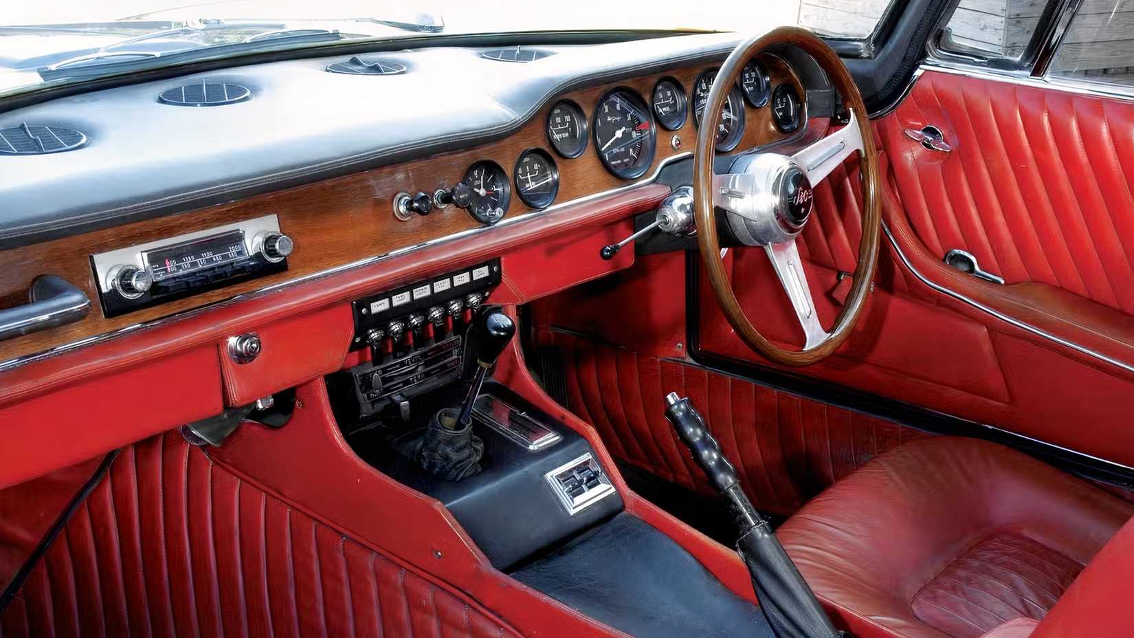1963 - 1975 Interior Iso Grifo