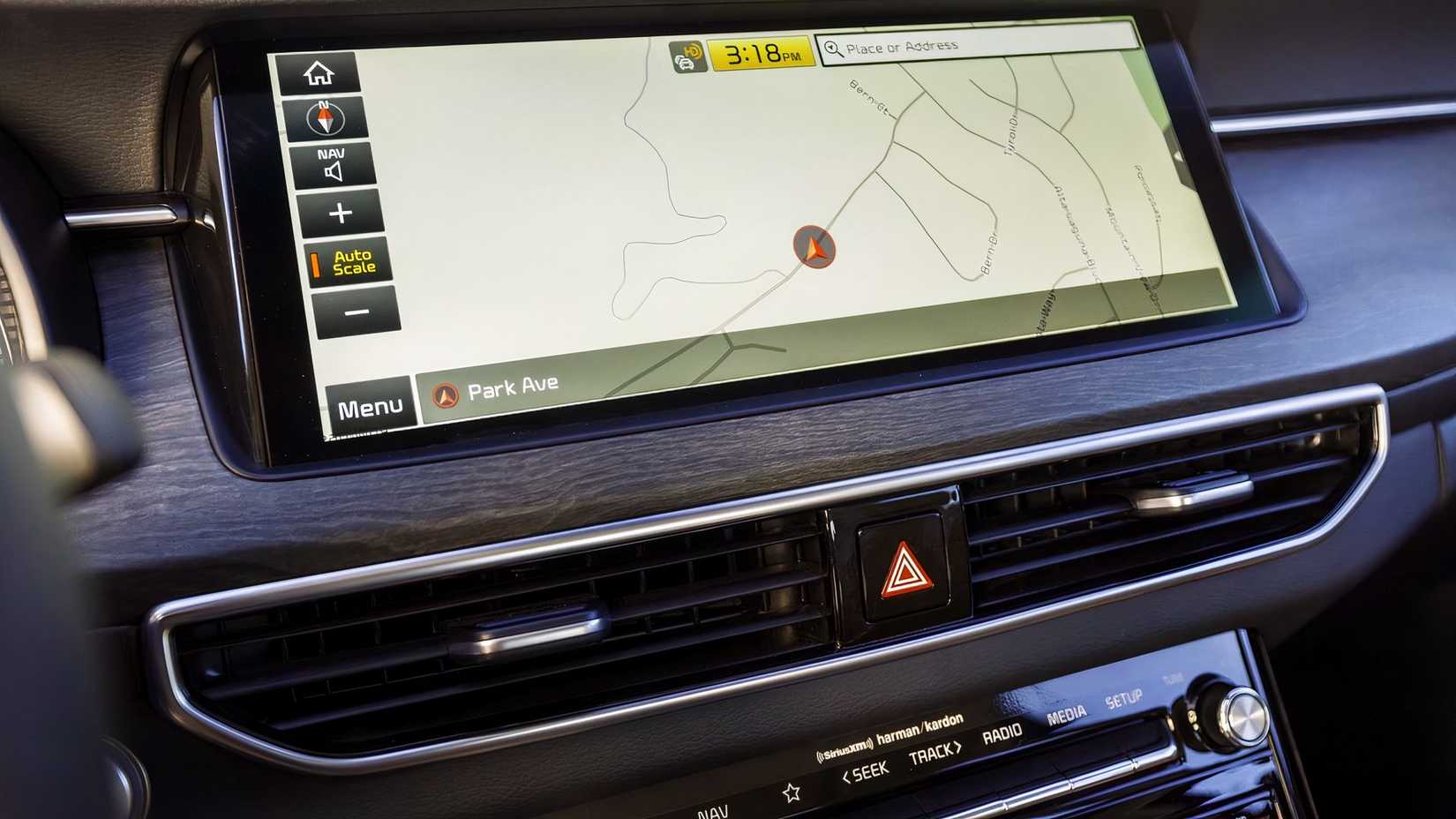 2020 Kia Cadenza, interior closeup of dash