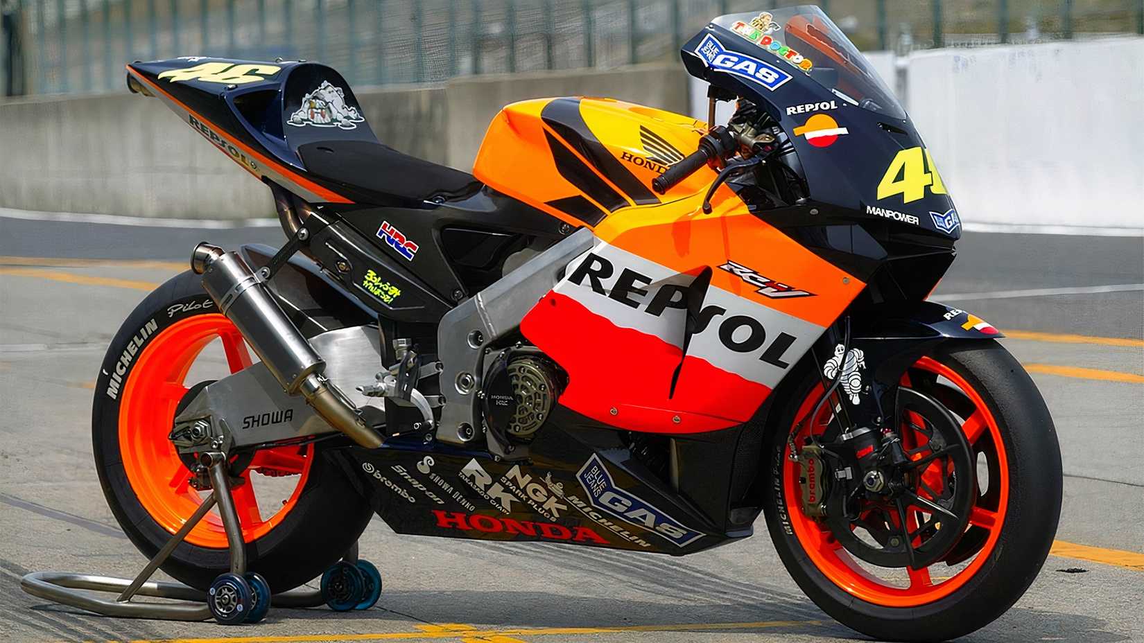 Honda RC211V