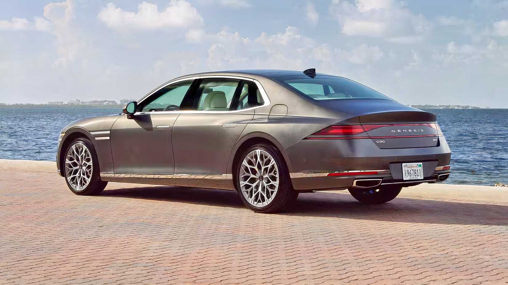 2026 Genesis G90 e-SC Prestige Black rear 3/4 shot parked