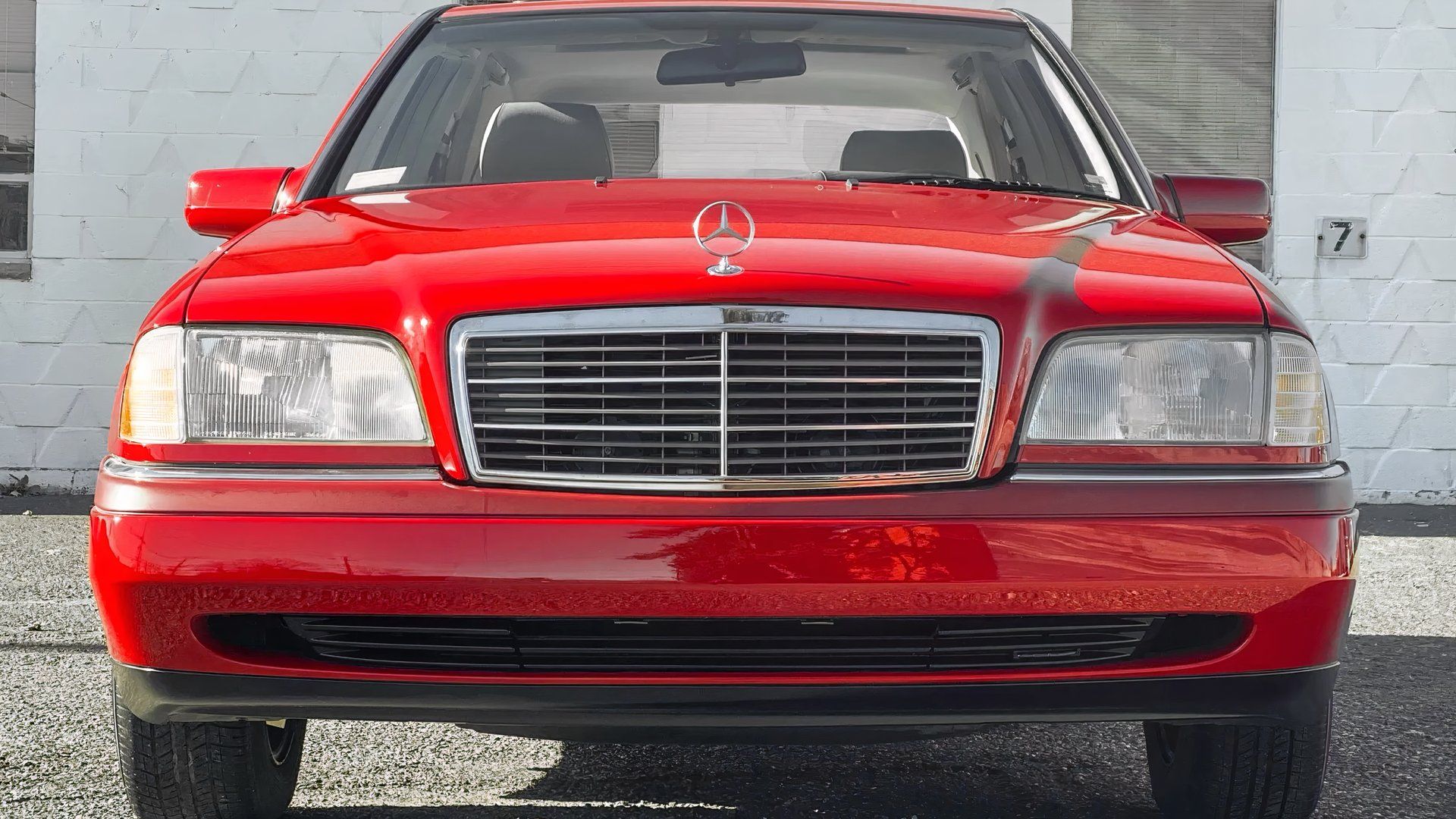 1995 Mercedes-Benz C280 in red