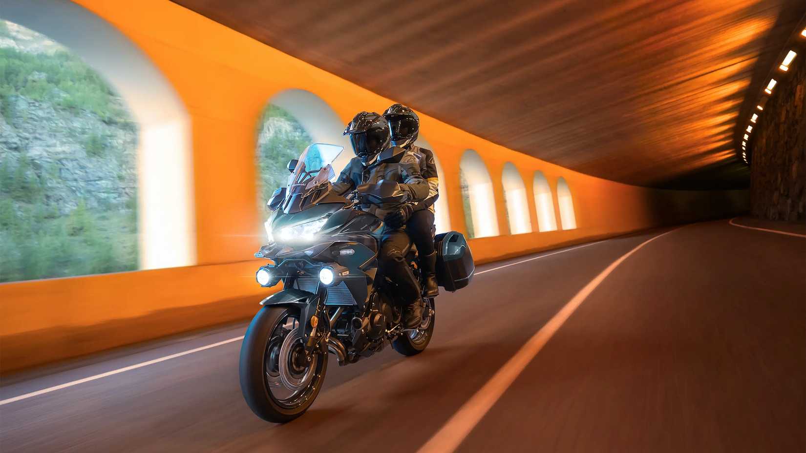 Kawasaki Versys 650 LT ABS ação