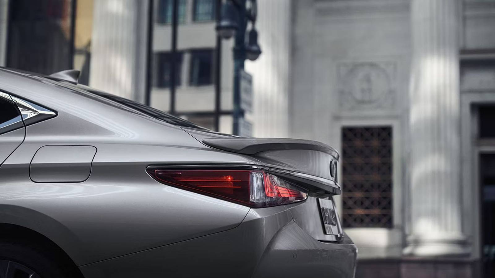 These Cars Laugh at 250,000 Miles — Is This the Secret to Automotive Immortality?