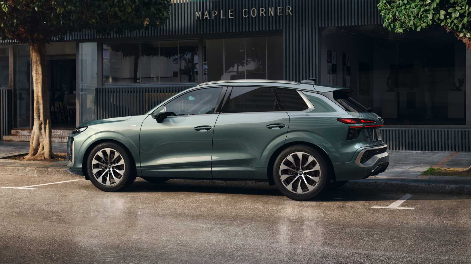 2026 Audi Q3 profile shot