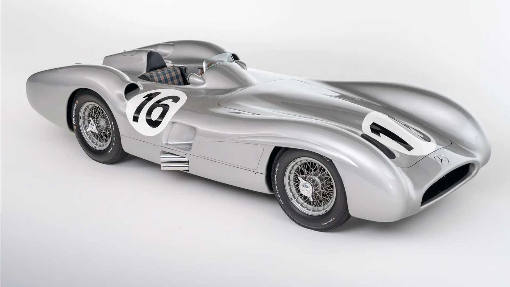 Silver 1954 Mercedes-Benz W 196 R Stromlinienwagen (2)