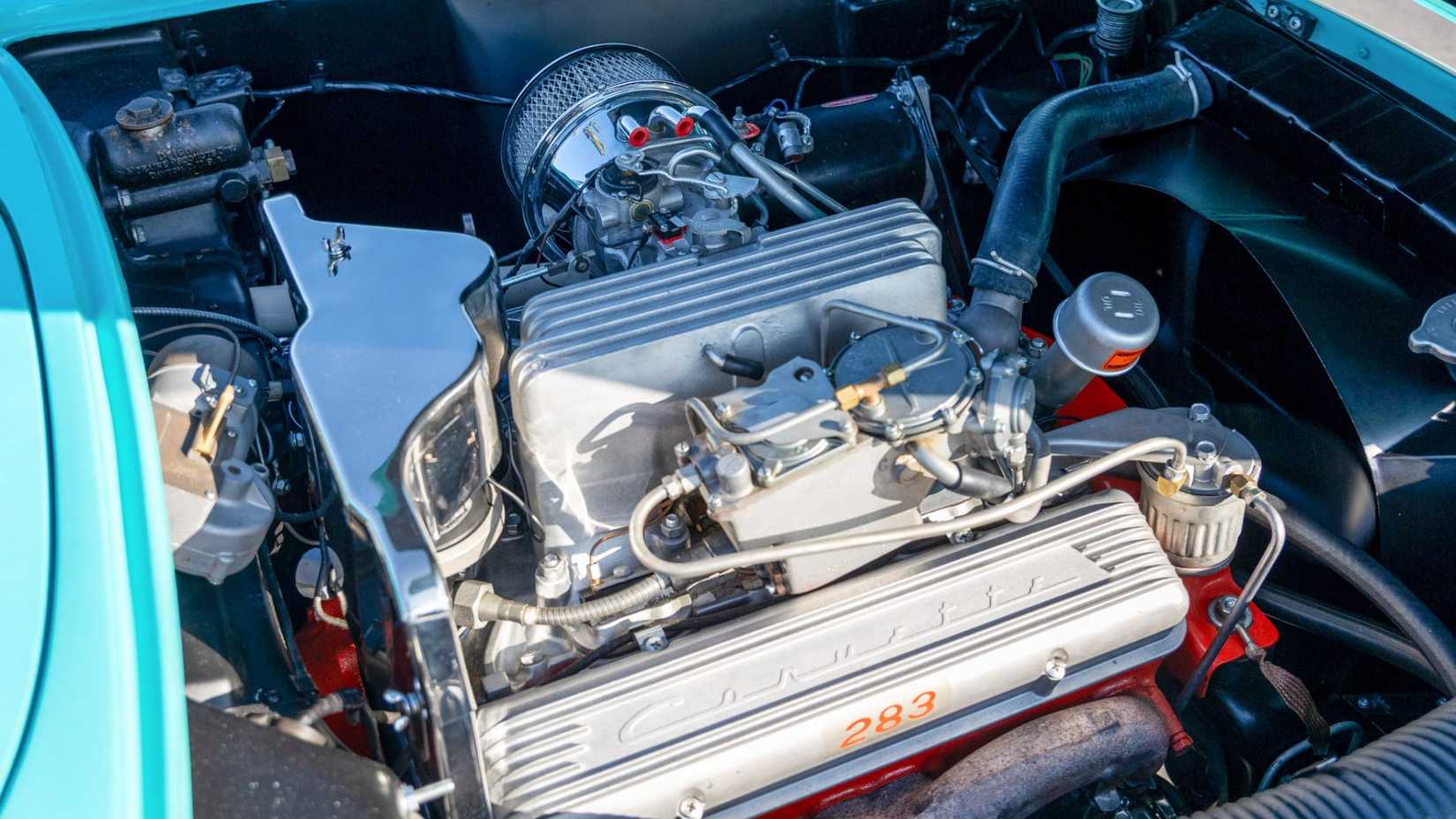 1957 Chevrolet Corvette 283 283 Fuelie compartimento do motor de 4 velocidades