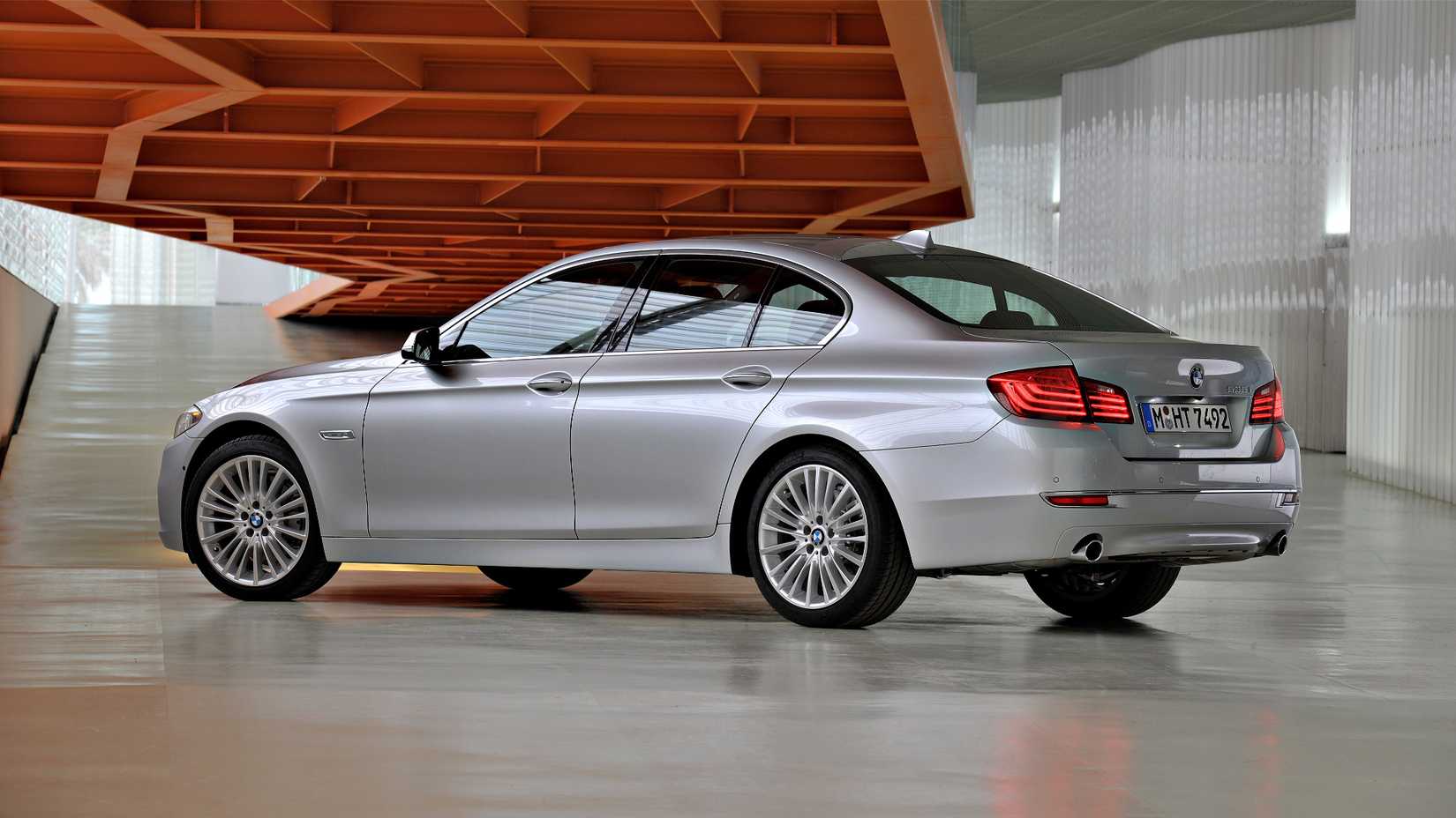 2014-2016 BMW Série 5_11