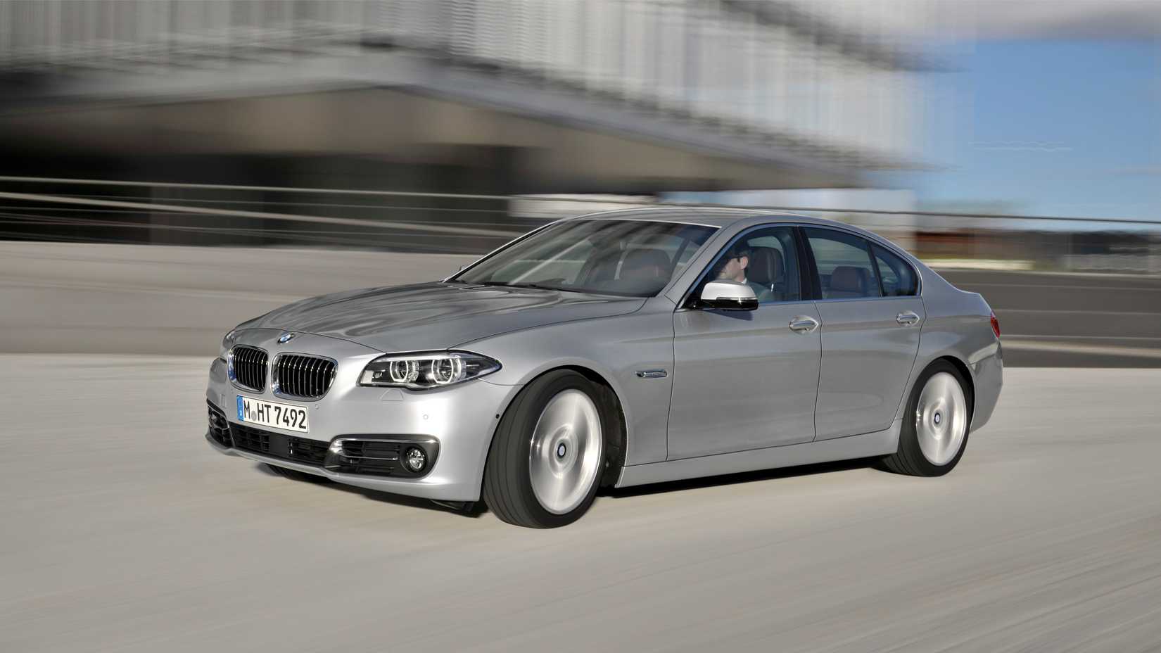 2014-2016 BMW 5 Series_15