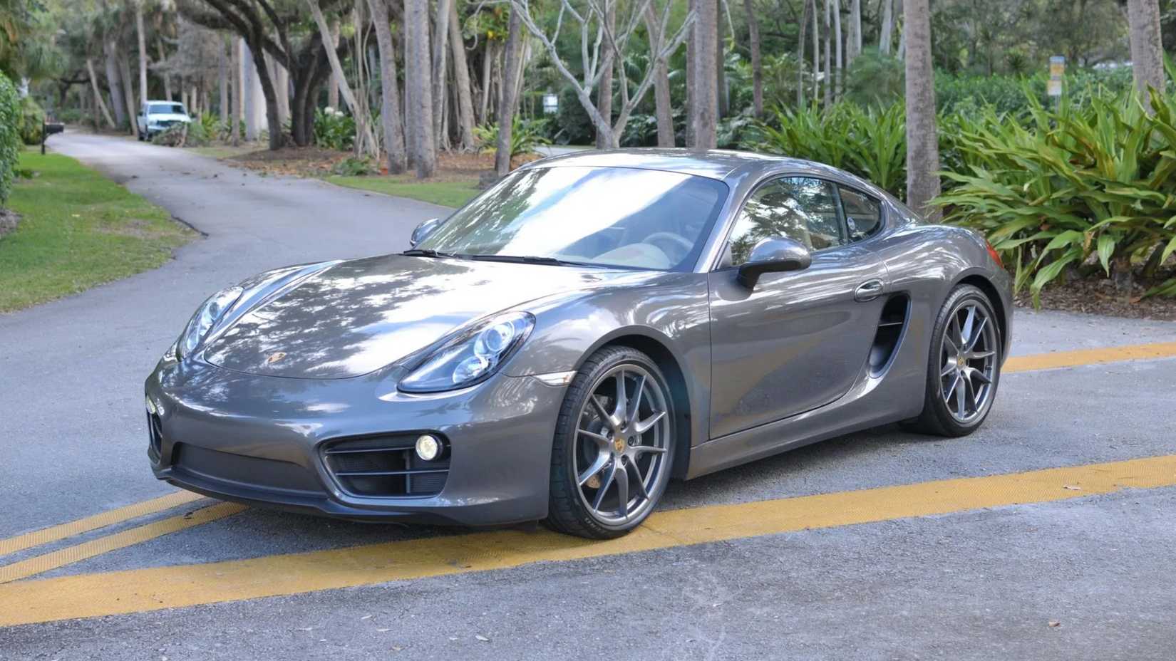 Cinza 2014 Porsche Cayman (1)