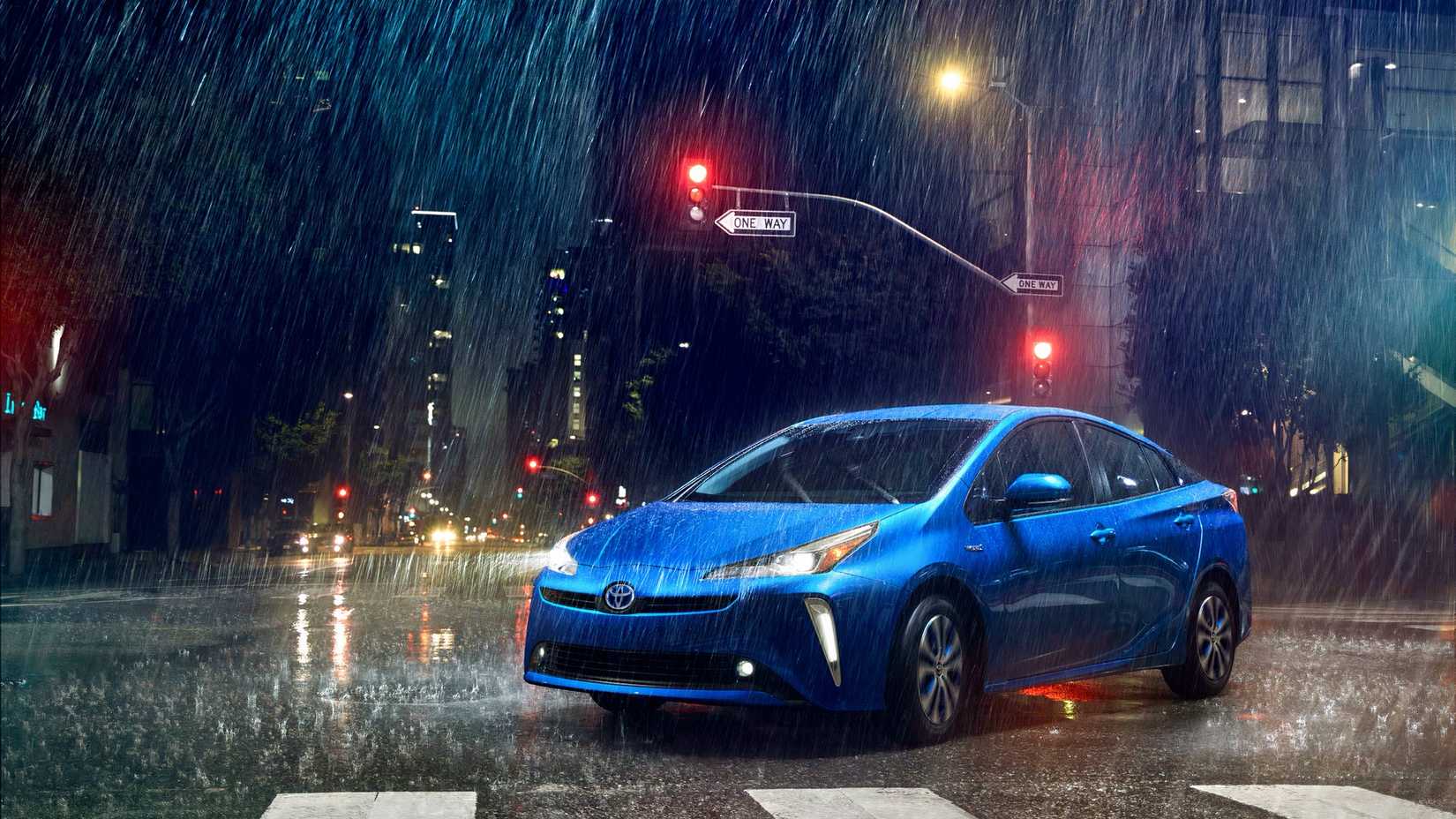 2019 Toyota Prius front 3/4