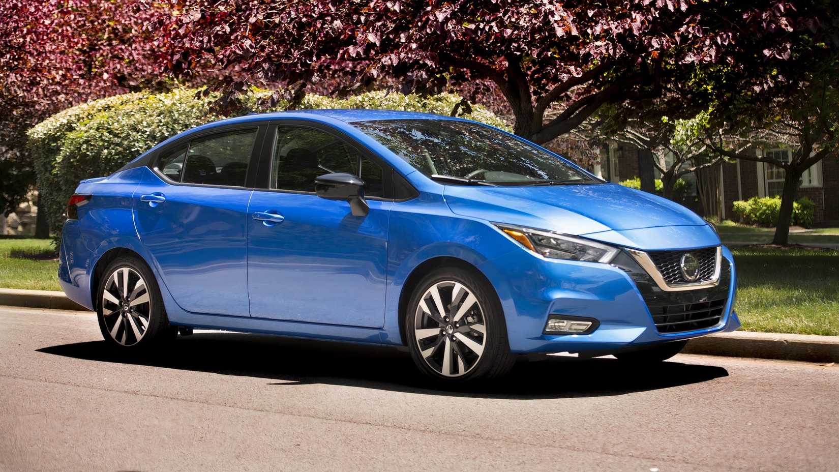 2021 Nissan Versa front-quarter