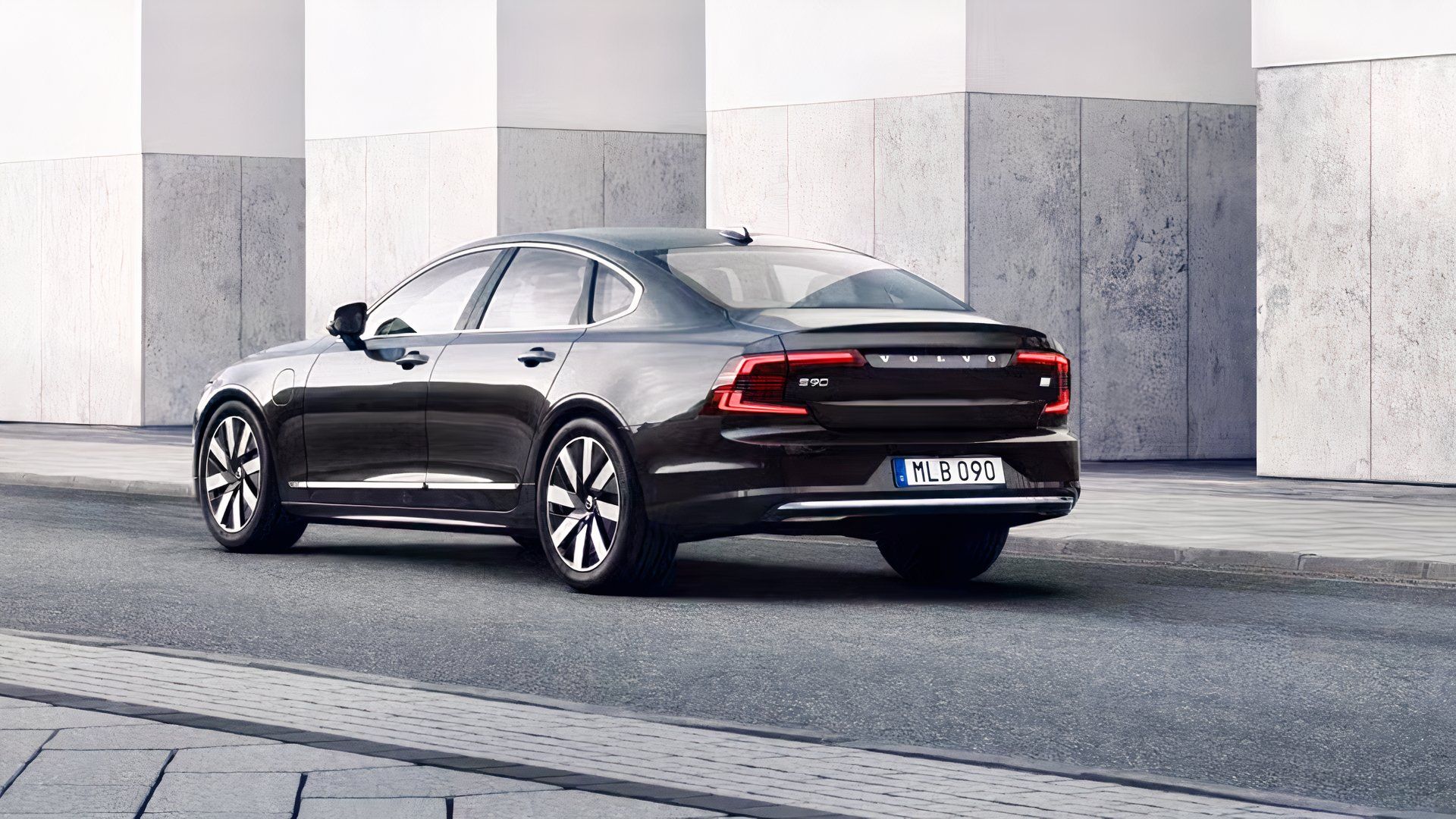 2024 Volvo S90 (1)