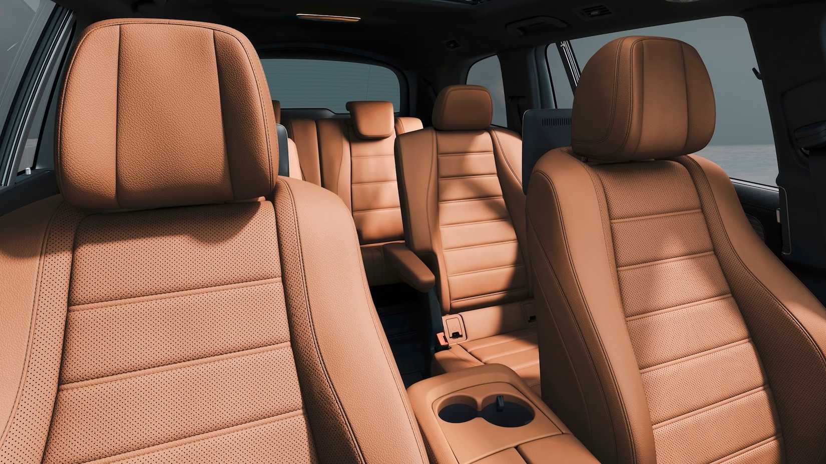 2025 Mercedes-Benz GLS interior