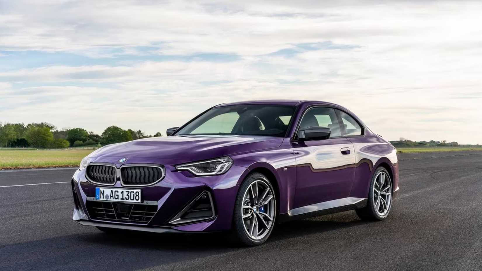 2026 BMW 240i dianteiro