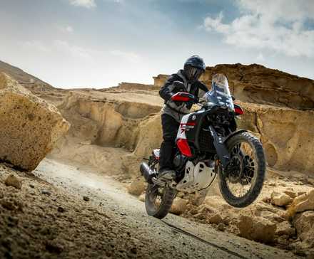 2026 Yamaha Tenere 700 World Raid Action 3