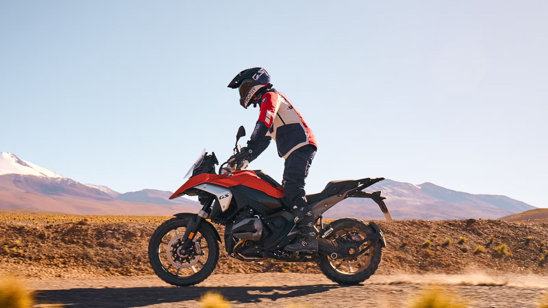 BMW R 1300 GS: 어드벤처 바이크의 기준