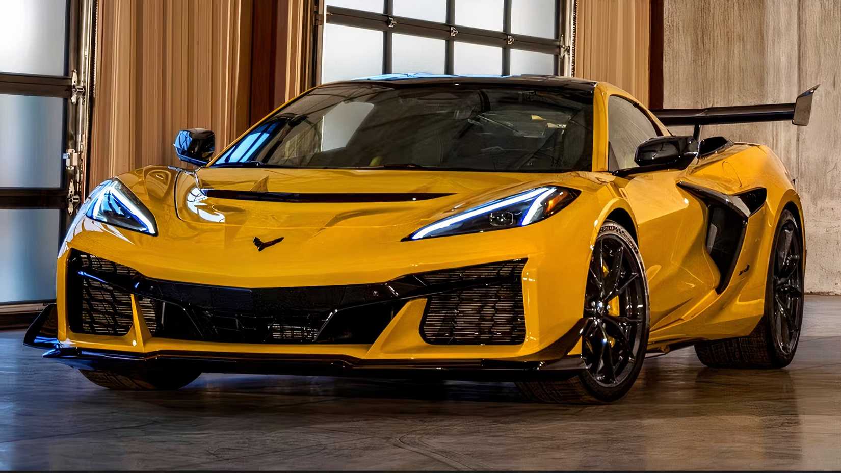 2026 Chevrolet-C8-Corvette-ZR1-Coupe-Competition-Amarelo