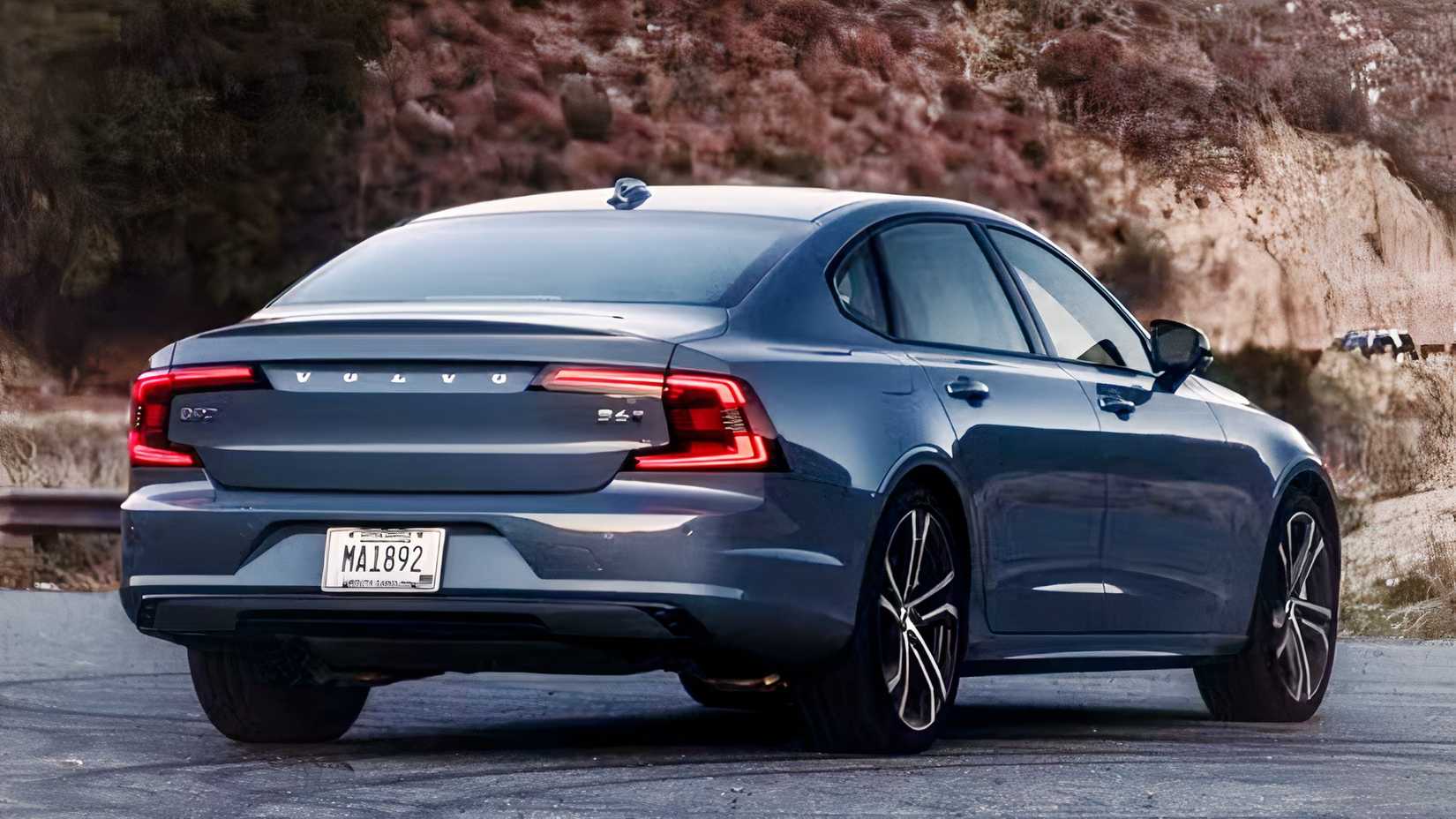 2025 volvo s90 traseiro 3.4
