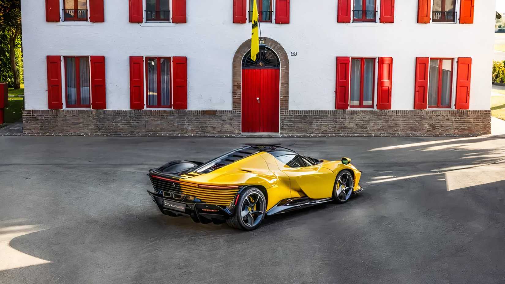 2025 Ferrari Daytona SP3 'Tailor Made'