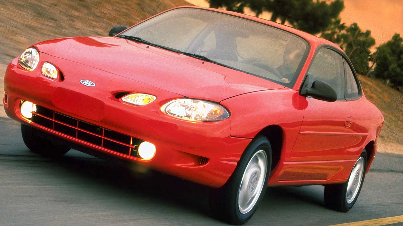 Ford Escort ZX2 Frente 3/4 foto de direção