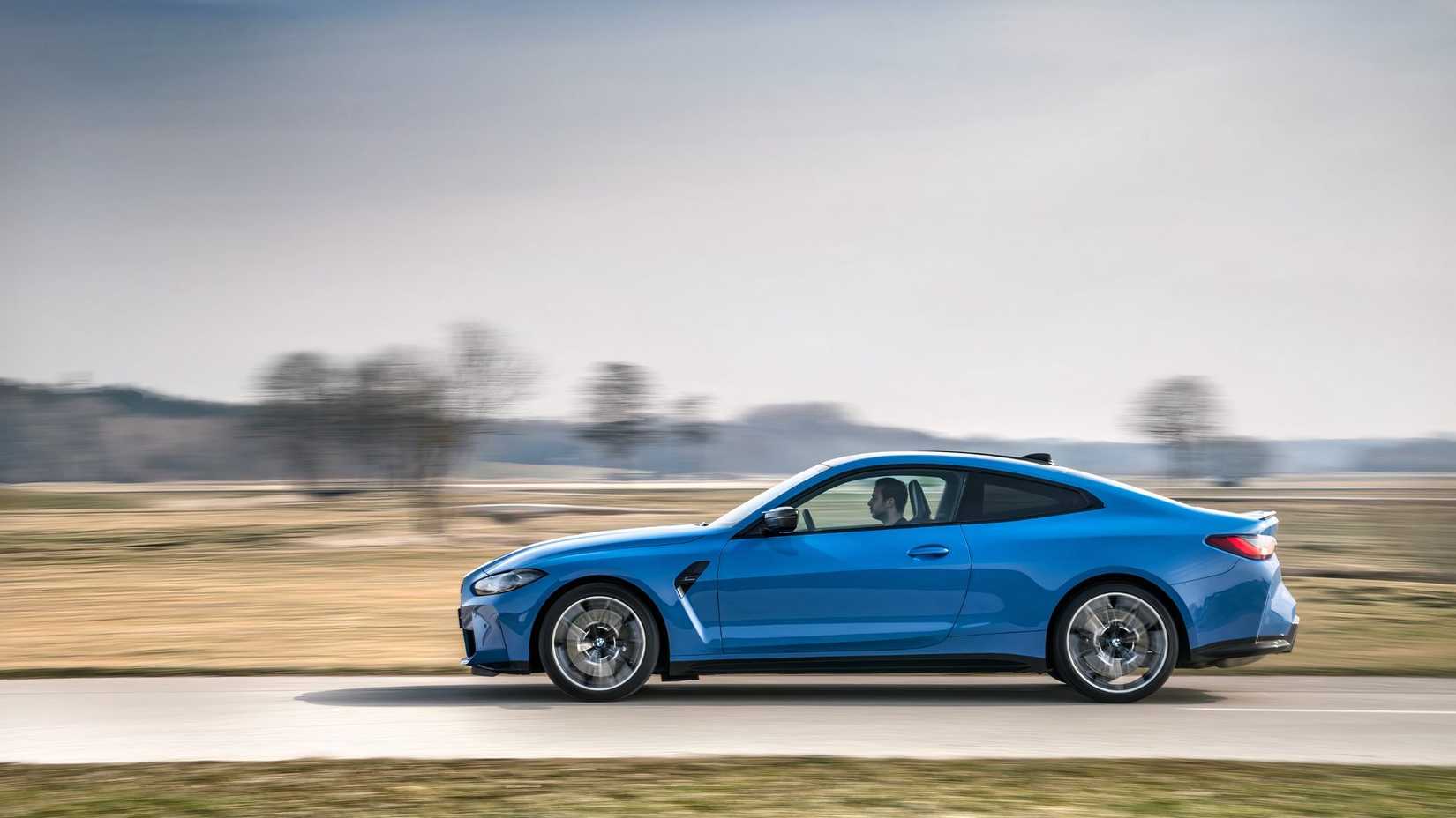 G82 BMW M4 Competition Coupe driver's side view