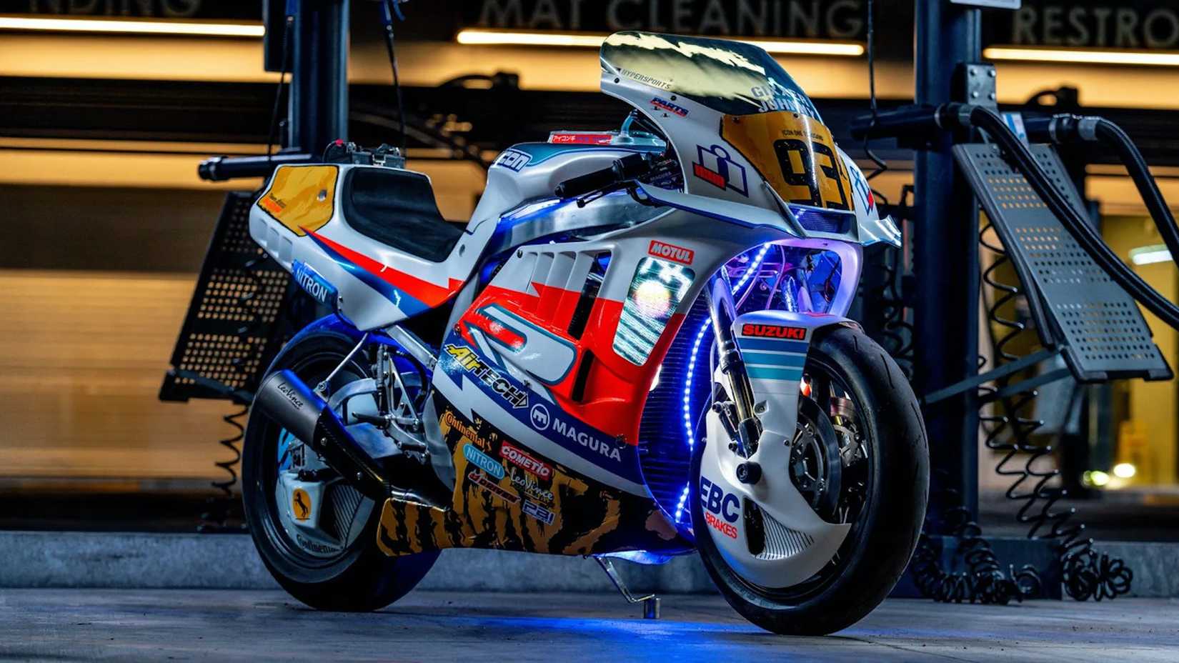 Gixxer Johnny estático